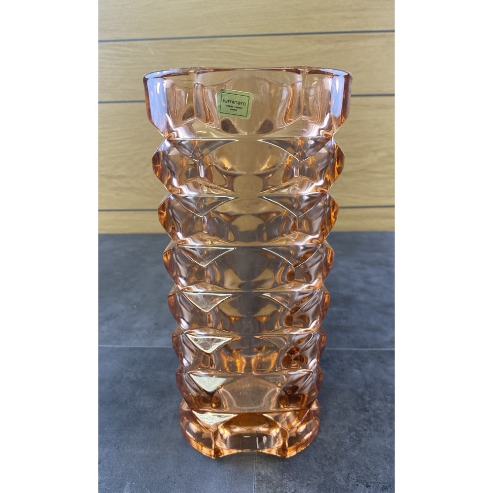 VTG Luminarc Peach/Pink Heavy Flower Vase Made in France/Signed Height 9.75 in